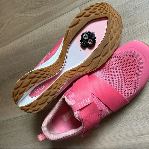 TIEM Slipstream Cycling Shoe Coral Pink Womens 10 + SPD Clips VGUC - Picture 6 of 6